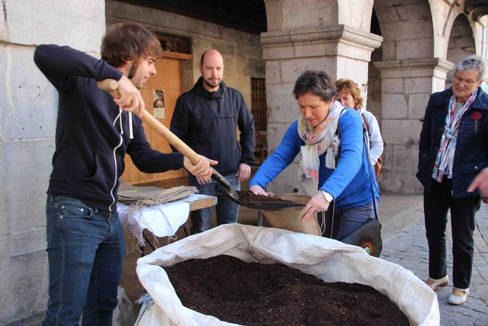 Herritarrei esker onez, konp 6 1555413756772