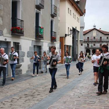 Festa batzordearen bilera