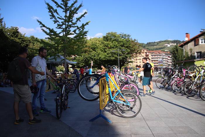 Bigarren eskuko azoka 29 1632564216917