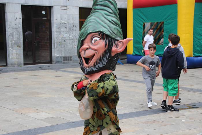 Tolosa Alde Zahar San Fermin 2 1499531946274