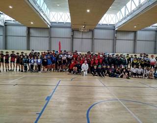 Ehundik gora patinatzaile Usabalen