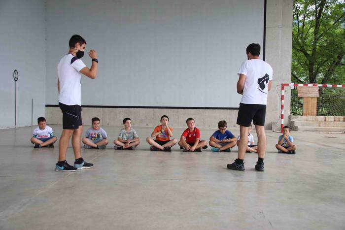 Pilota jolasak Orexan Behar  15 1625330299814