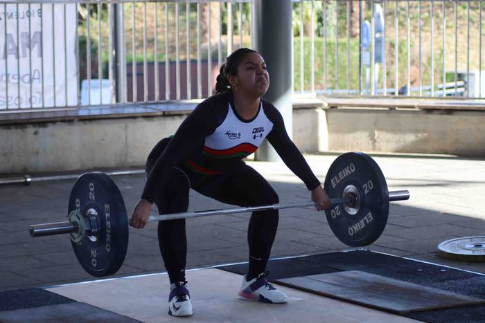 Halterofilia txapelketarekin 24 1639920670895