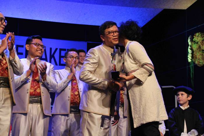 Indonesiako Batavia Madrigal 85 1572798039833