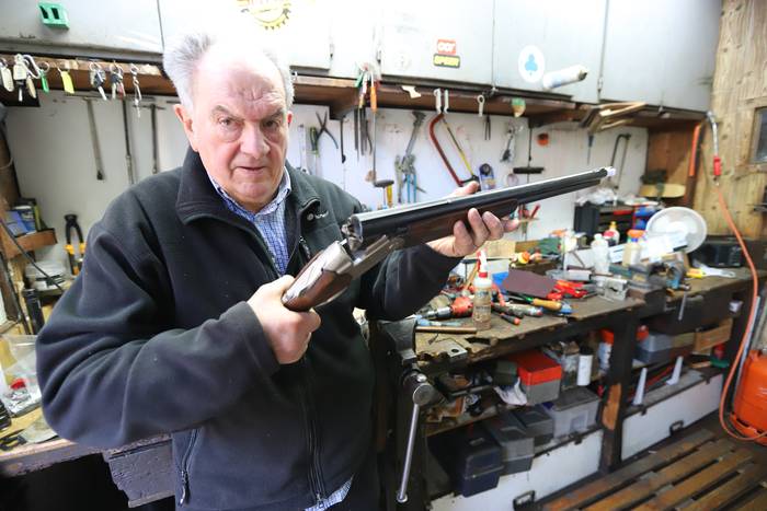 «Lan gogorra da, eta gaur egungo gazteek ez dute halakorik nahi»