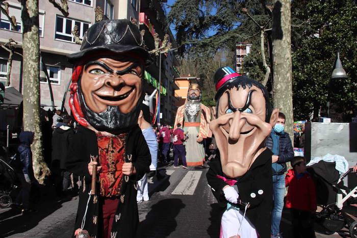 Erraldoi eta Buruhandiak Zal 1 1645883932614