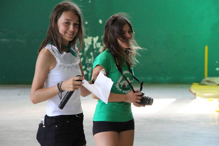 Festak hastearekin batera, j 54 1502727566723