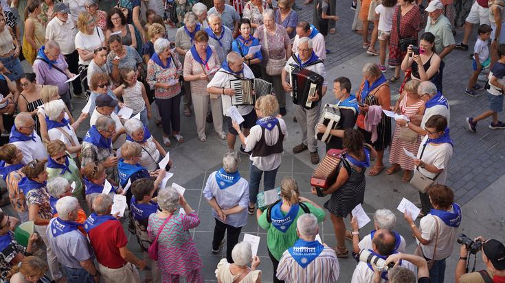 Tolosa Kantarik esker oneko bazkaria antolatu du