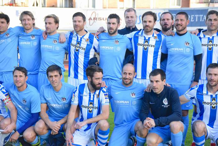 Mikel Alonso agur omenaldia tolosa berazubi 37 1544294518662