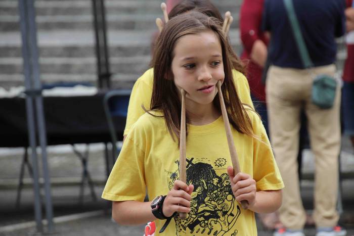 Danbor hotsek hartu dute Ama 64 1562504199430