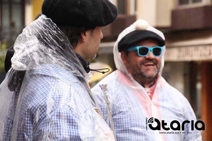 Ohikotik ere badu Zaldunita  8 1518276229451