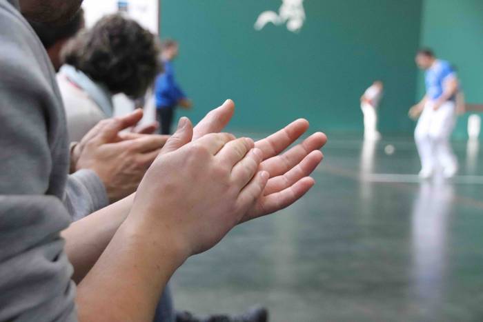 Behar Zana Bertso Pilota 75+ 74 1651349734084