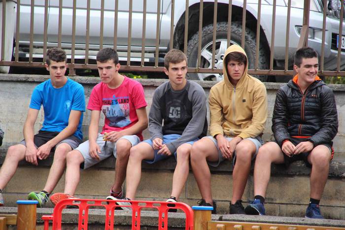 hernialde festak puzgarriak  38 1534160514317