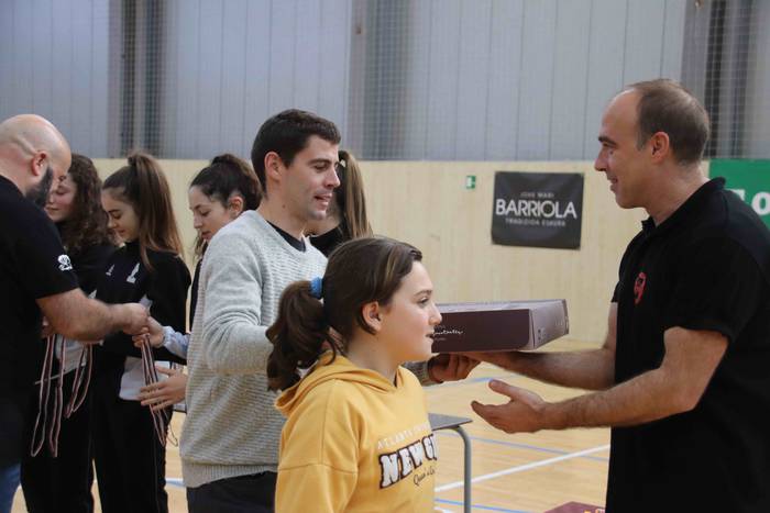 Gabonetako Areto Futbol Txap 60 1578233348482