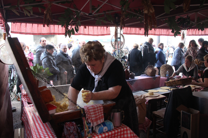 Urteko azken azoka berezia gurtu du Tolosak 46 1481986279141