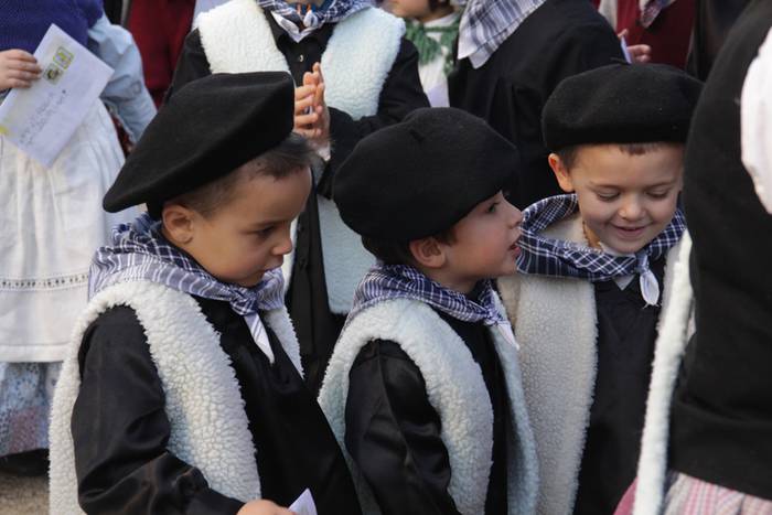 Gabon eskea eta olentzero 2015 52 1450964184429