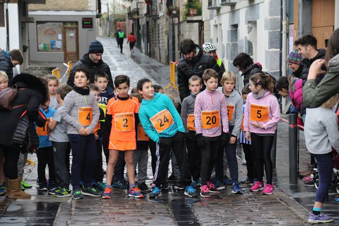 Hirugarrenez, elkartasuna El 1 1515333842266