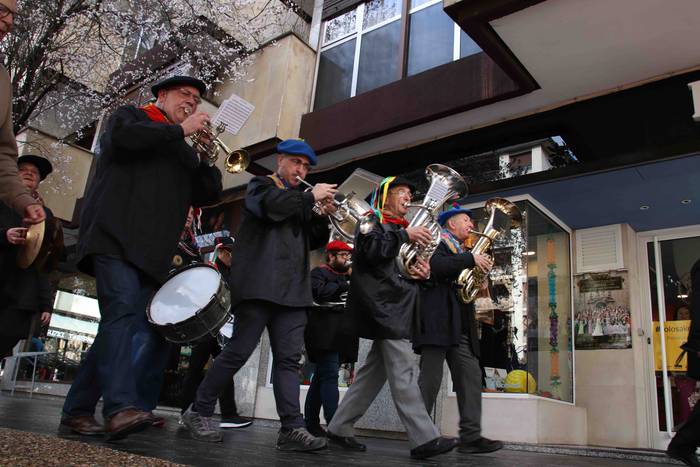 Ozen entzun dira txistularie 79 1551449203006