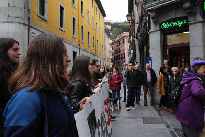 Diskurtsoak politika feminis 17 1543069893306