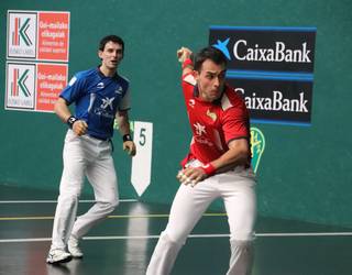 Lehen puntua Altunarentzat eta Jakarentzat