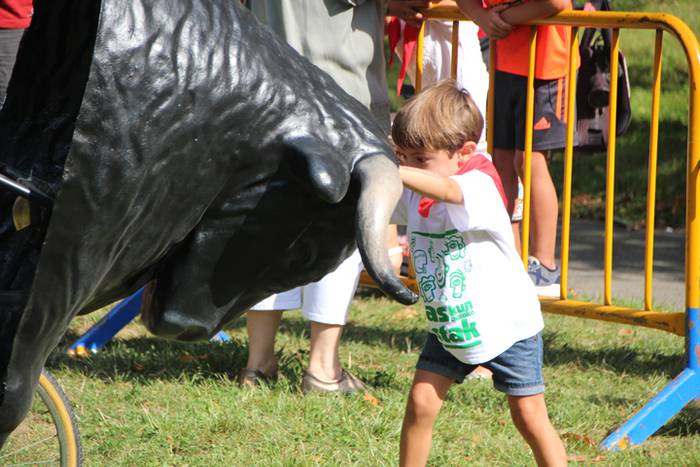 Zezenen aurretik korrika 28 1472903806472