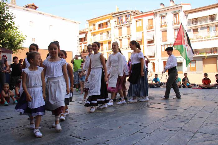 Ongietorri beroa saharar hau 14 1563804324169