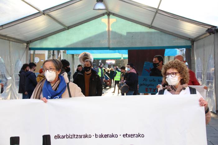 presoen aldeko manifestazioa 5 1641664322089