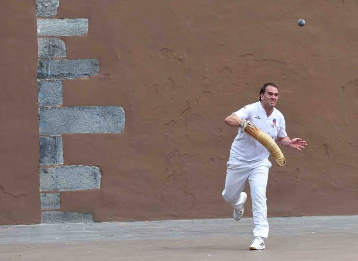 Ekitaldi hunkigarri, solidar 30 1654538303241