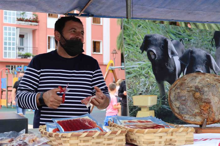 Ibarrako azoka bueltan da 40 1632048963268