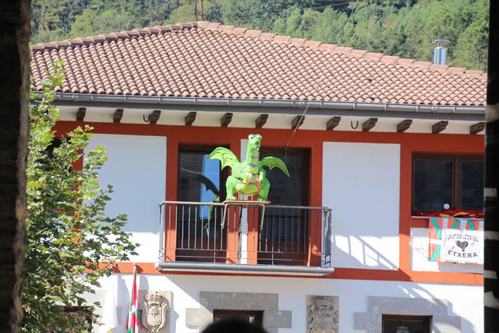 Giro beroa, festetako egun handian 11 1475154312114