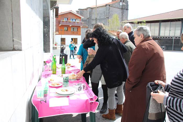 Korrika Eguna Adunan 2 1490533311839