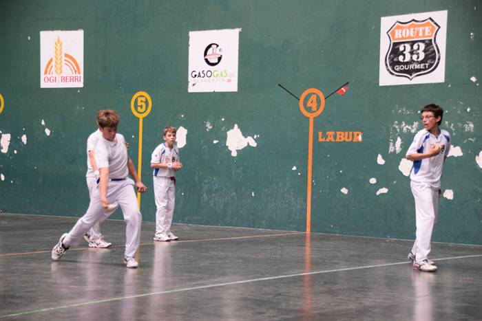 Atsedenik gabe pilotan 22 1495970783580