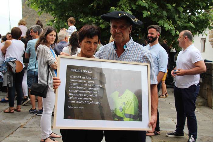 «Mila esker Migelmari!» 38 1561811673776