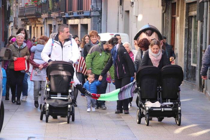 'Gora emakume anitzak eta go 24 1542976376735