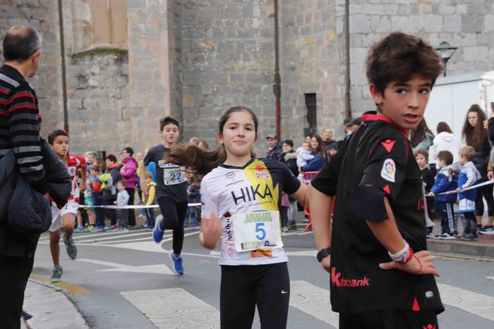 Ume krosa egin dute Amasako  27 1636802241440