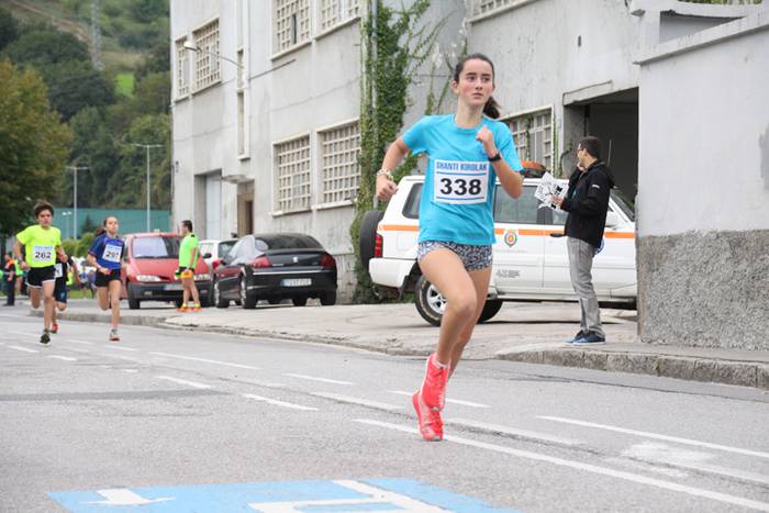 Haizearen aurka, baina aurrera 123 1476273836962