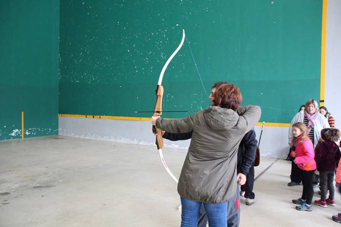 Arku-tiroa asteburu kulturalaren barruan 9 1478367435778