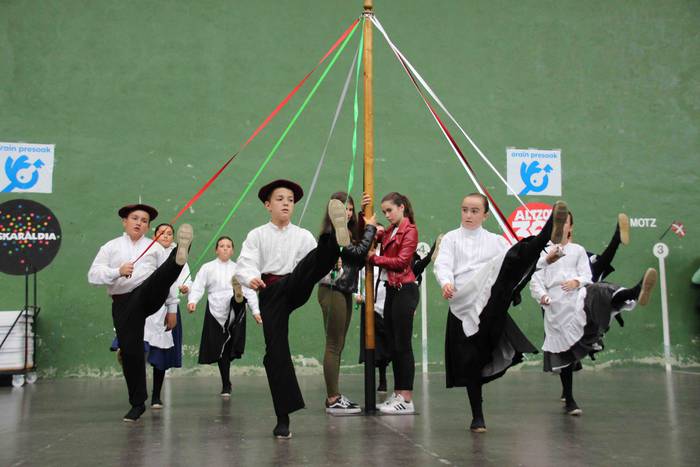 Aterpetik heldu dira saninaz 38 1564229656840