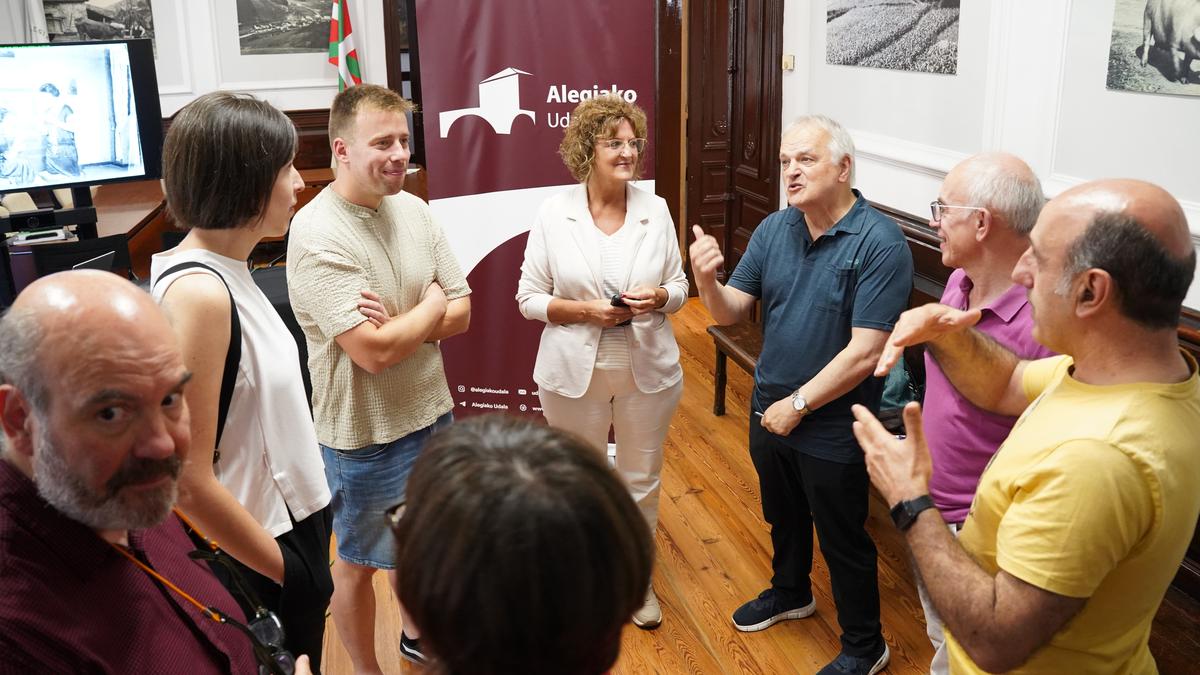 Iraganeko irudien inguruko informazioa bilduko dute ostiralean - Tolosaldea | Tolosaldeko ataria