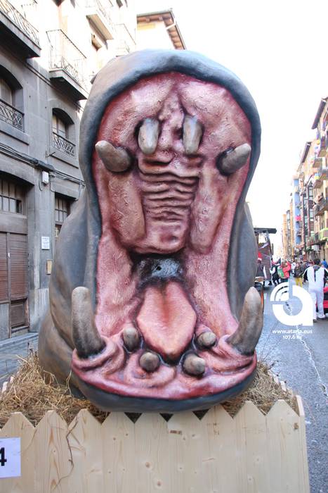 Irudimenak gainezka egin du 8 1488127379620