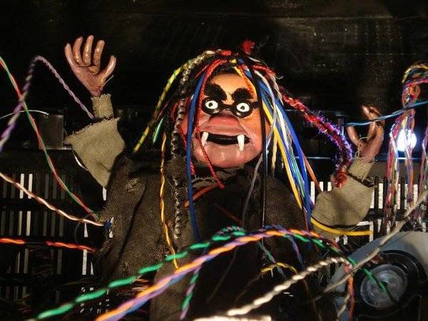 Itzalaldi, kit eta sorginkeriak