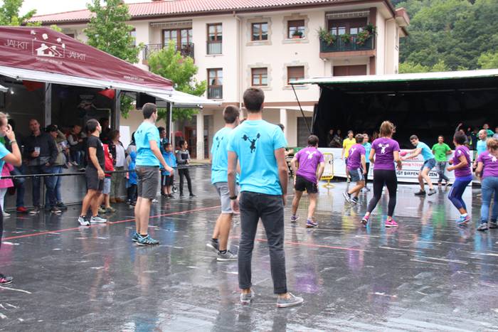 IKAZTEGIETAKO FESTAK 2017. B 1 1502386371246