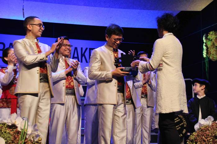 Indonesiako Batavia Madrigal 86 1572798041283