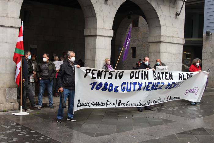 Erretirodunen  manifestazioa 1 1591612360403