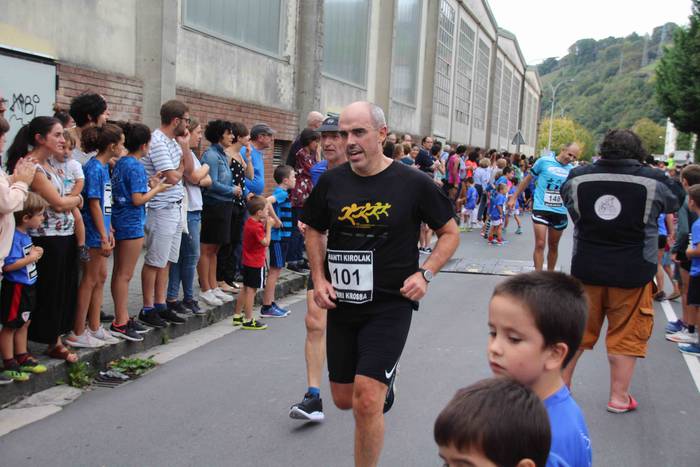 Aitor Arroyo eta Maite Arrai 179 1570885988929