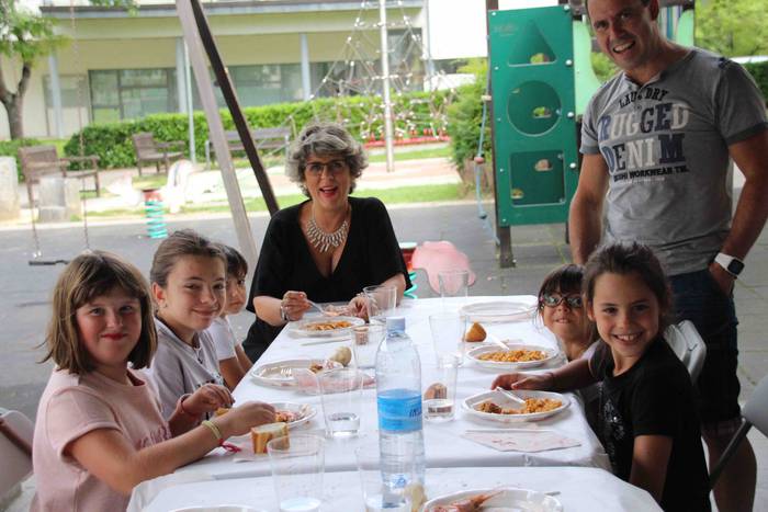 Paella, kuadrilla eguneko er 11 1565447293593