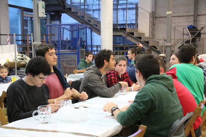 Tolosako Garagardo Azoka 2016 12 1474138298362