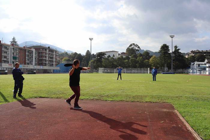 Beste urte batez, txapela ja 11 1633867896572