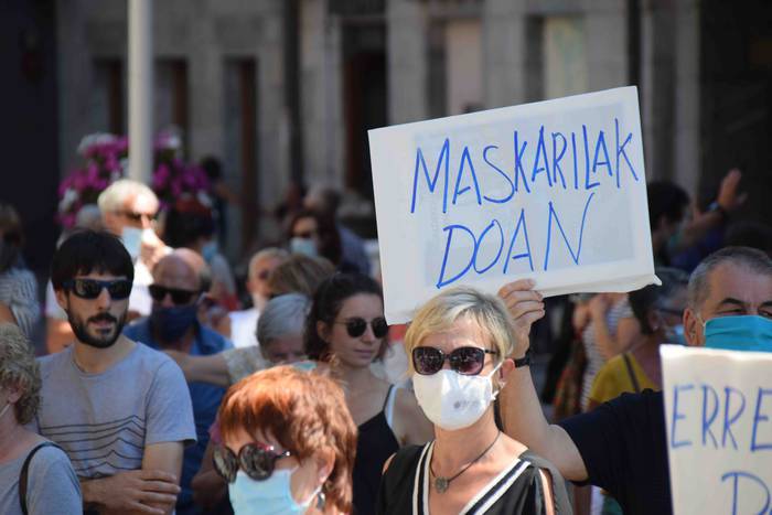 Zerbitzu publikoen aldeko mo 28 1593257987158