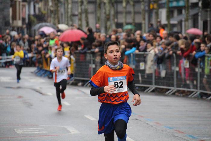 700 haur inguru XXXI. Ero Et 131 1516542652810